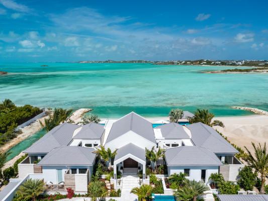 Emerald Bay sea view house rentals Providenciales