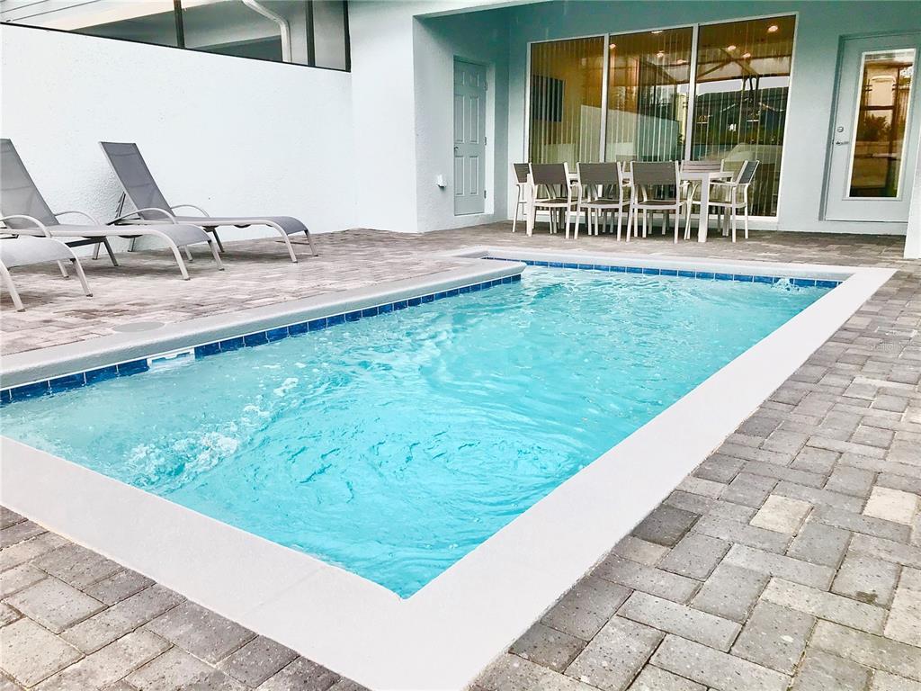 5 bed 4.1 condo.jpeg