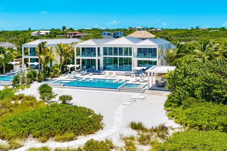 60 things to do in Turks and Caicos, Grace Bay, Seclusion, stay in a villa rental, Top Villas