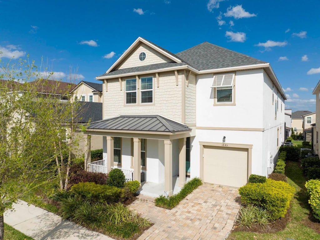 7 bed 6.1 bath solara resort home.jpeg