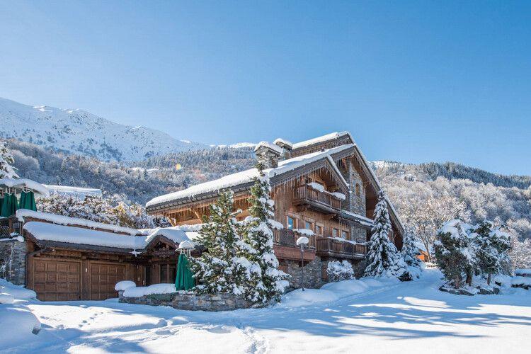 7 bedroom chalets in Meribel, facade of Meribel 5, Top Villas
