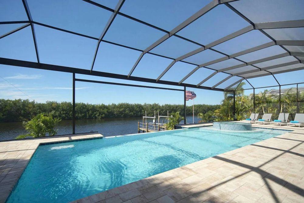 Cape Coral short term rentals, poolside waterfront villa Cape Coral 301
