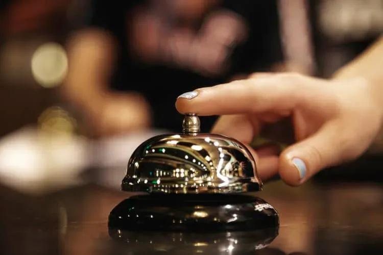 Concierge service & butler service