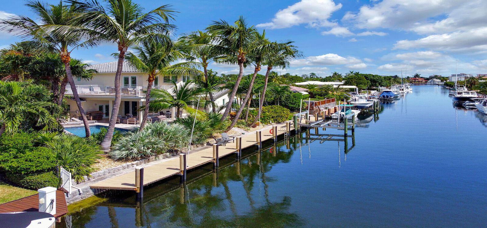 The scenic waterway by Lighthouse Point 1