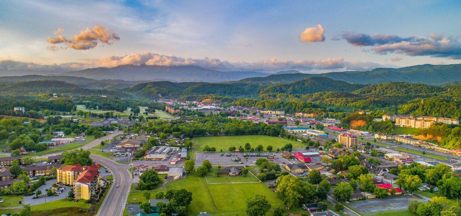 Pigeon Forge 12 bedroom cabins