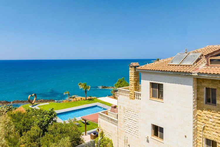 Pomos 3 beachfront villas