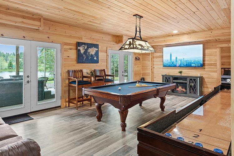 Games room cabins