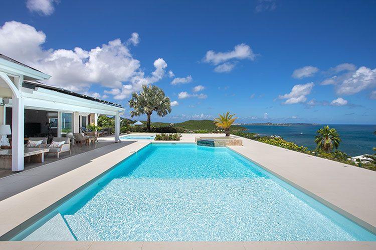 Happy Bay Villa Dream in Blue Pool and View