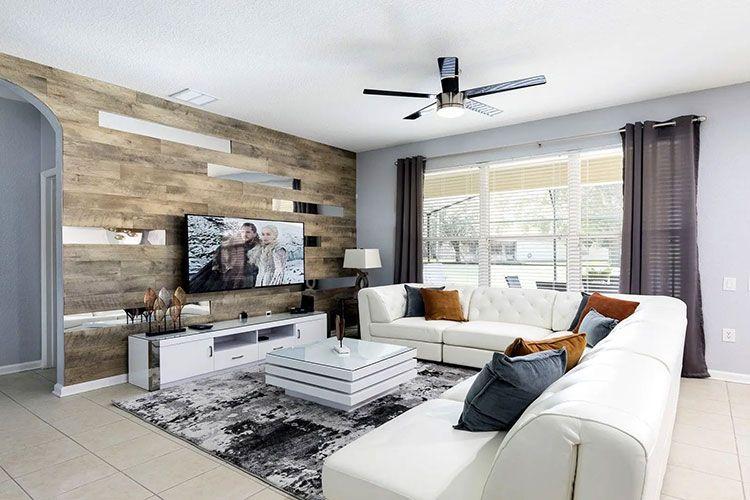 Windsor Hills resort homes