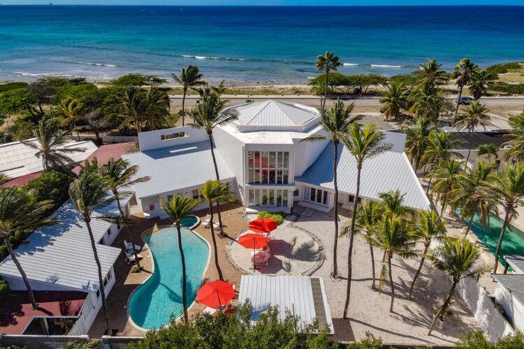 Malmok beach villas view of Aruba 15 on the beach
