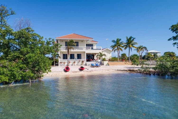 Belize vacation rentals, Island Time Gecko Villa, beachfront, Top Villas