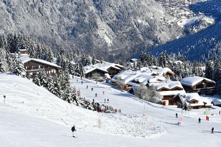 Best time to visit Courchevel, March skiing, ski slopes, Top Villas