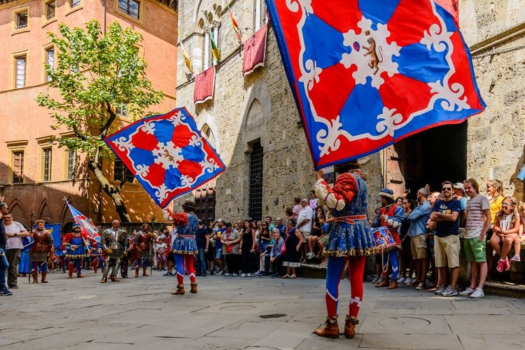 Best time to visit Palio in Siena, Top Villas