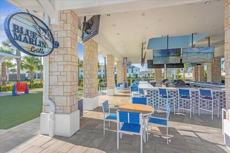 Blue Marlin Grille at Windsor Island Resort water park, Top Villas