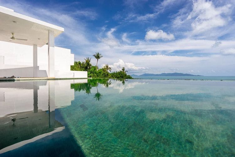 Bophut 3326 Thailand villas with pools