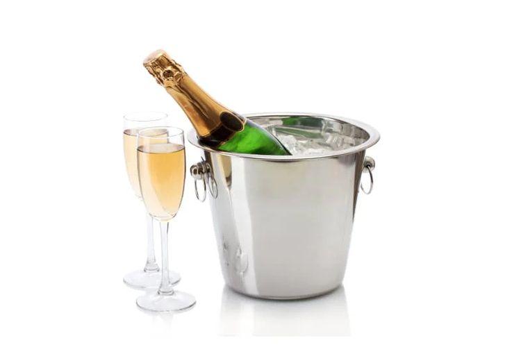 Pre-arrival groceries, Champagne