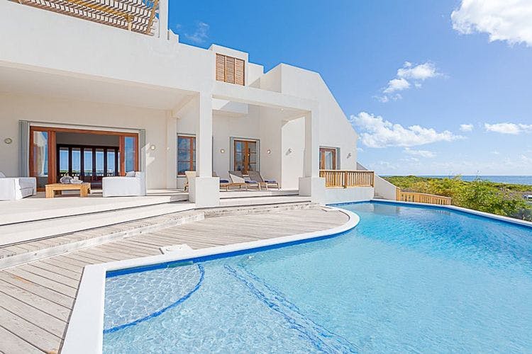 Colibri Anguilla villa with private pool