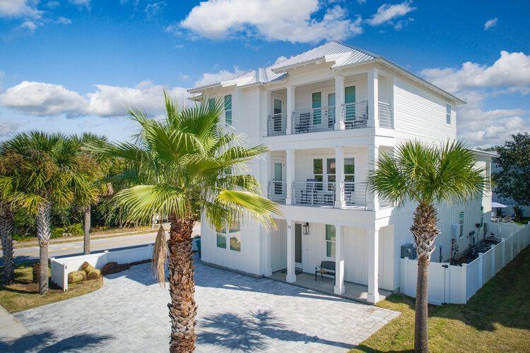Destin long term rentals, Destin 1 facade, Top Villas