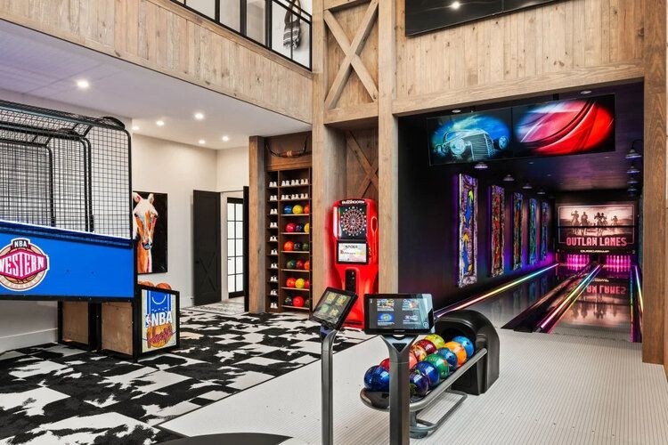 Reunion Resort 7600 bowling alley mansion rental in Orlando Florida