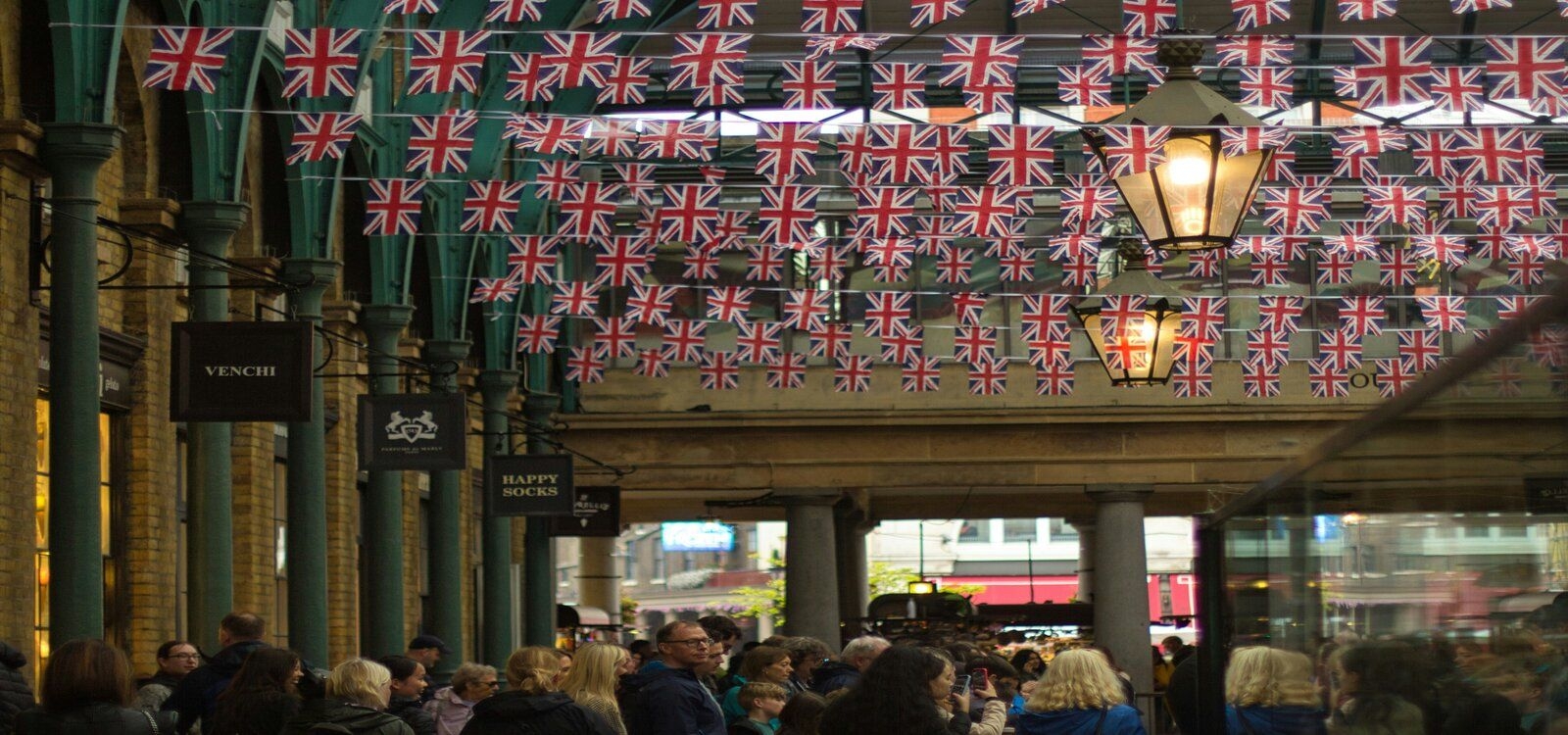 Guide to shopping in London, Covent Garden bunting, Top Villas vacation rentals