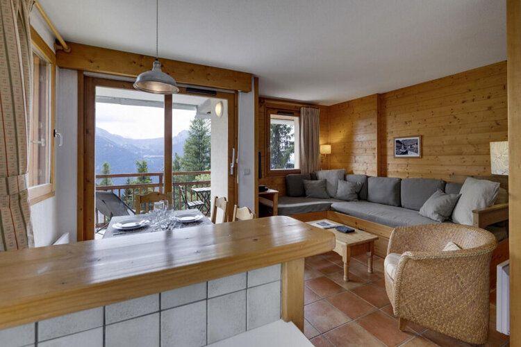 La Rosiere 16, 2 bed apartments in La Rosiere, Top Villas