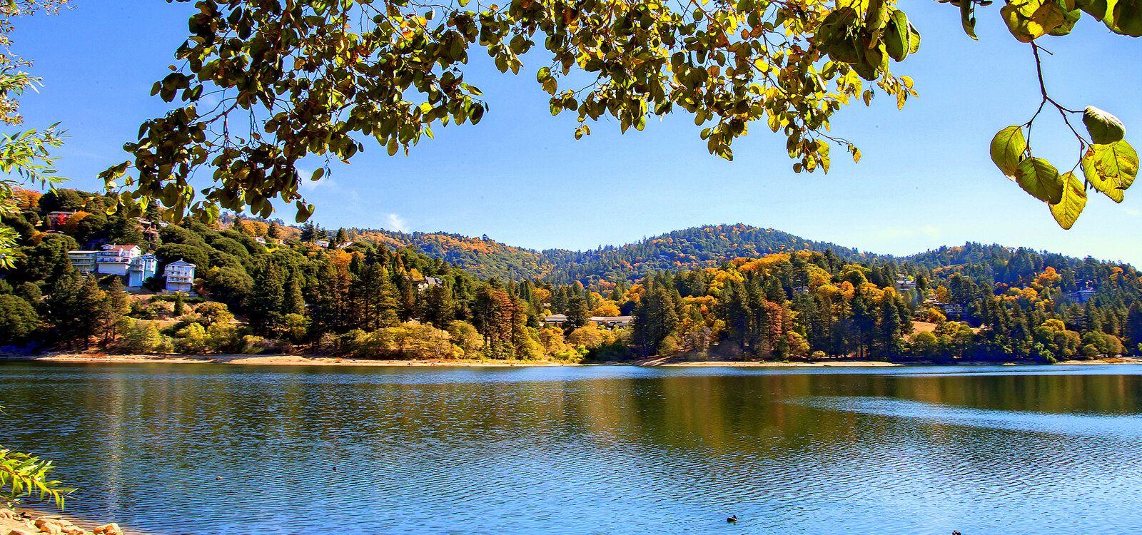 Lake Arrowhead cabins, Lake view, fall colors, Top Villas