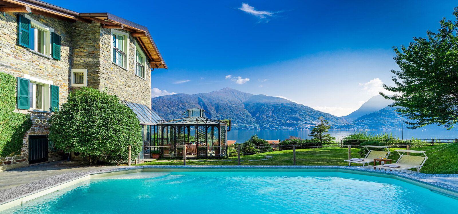 La Dolce Vita view, Lake Como villa rentals, Top Villas