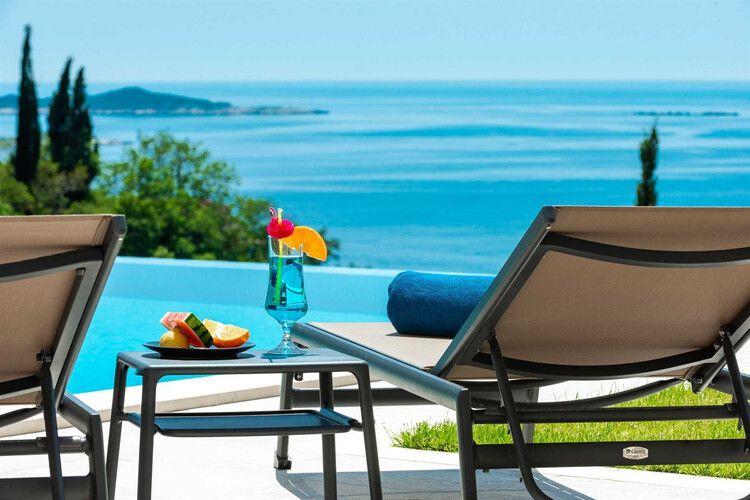 Mlini concierge services, view from Mlini 10, Top Villas