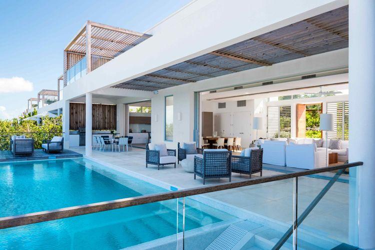 North Shore Beach Enclave Beachfront Villa 1 in Babalua Beach with private pool