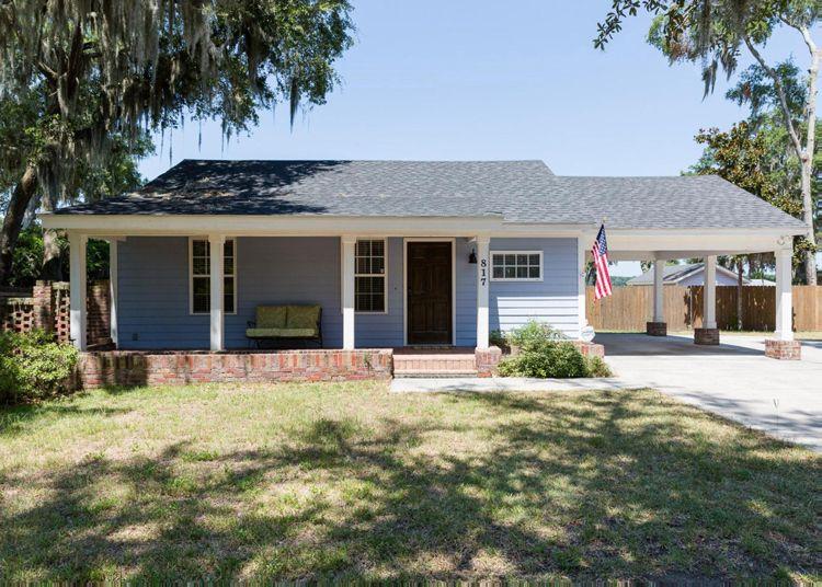 Pet-friendly vacation rentals in Sea Islands, South Carolina - Sea Islands 1 small vacation rental with lawned garden