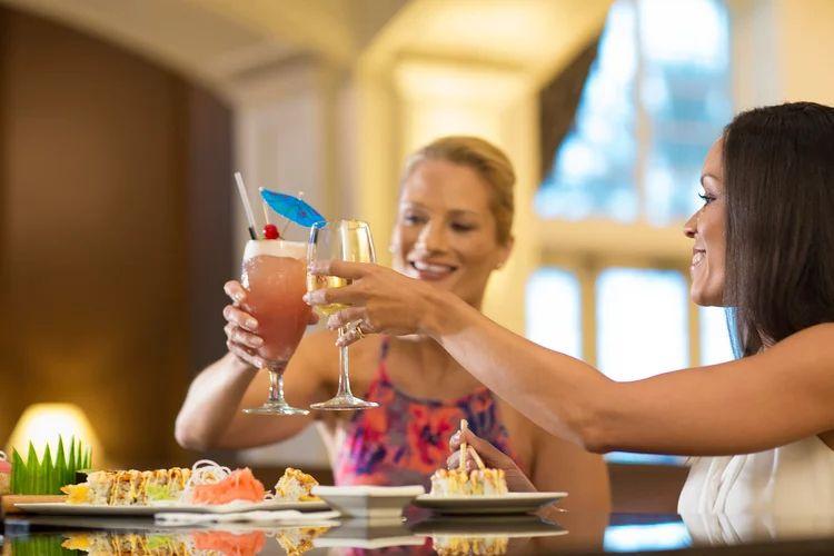 Reunion Resort Restaurants, friends inr estaurant