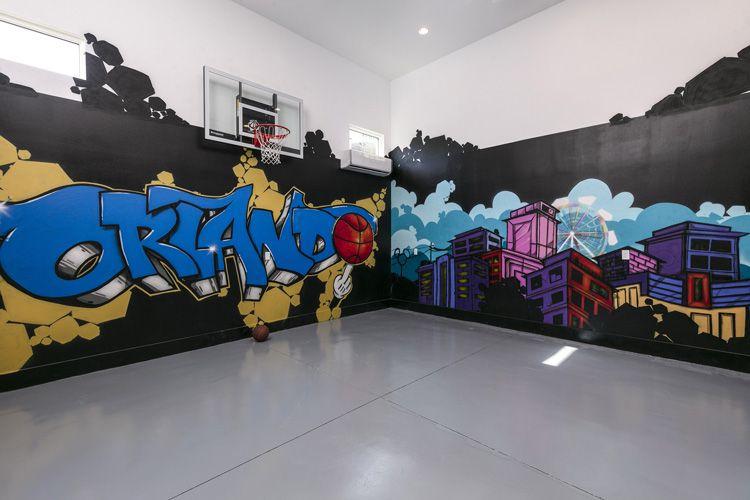 Reunion Resort 2300 indoor basketball court