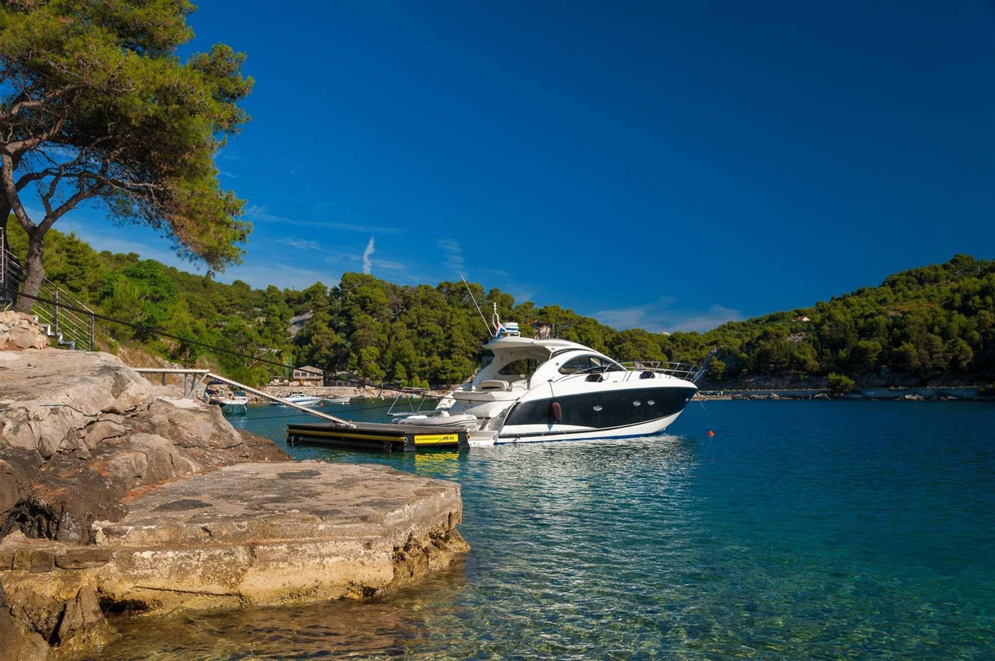 Rovinj concierge services, boat rental, Top Villas