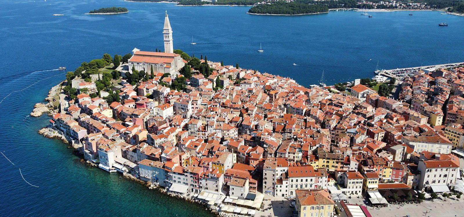Rovinj villas, aerial setting, Top Villas