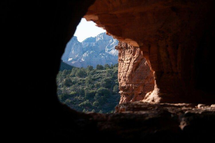 FAQs for Sedona vacation, Top Villas, desertscape view through cave