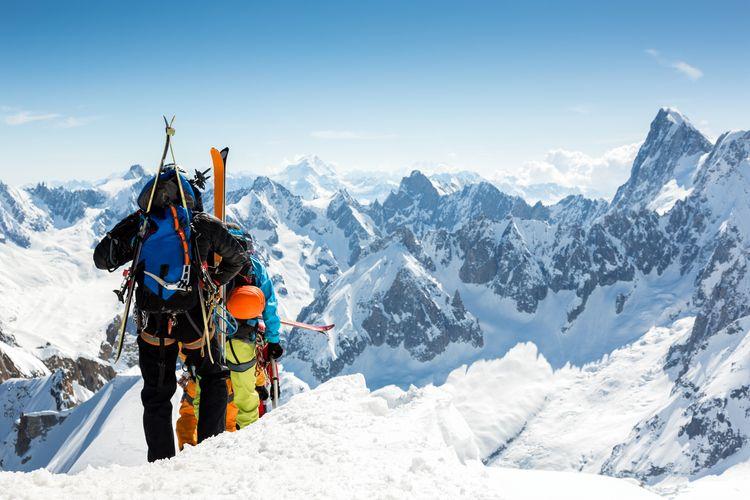 Things to do in Chamonix, winter hiking, Top Villas