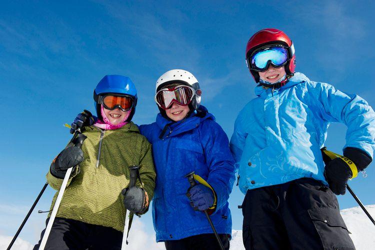 Things to do in Tignes, ski and snowboard lessons, ski school, Top Villas