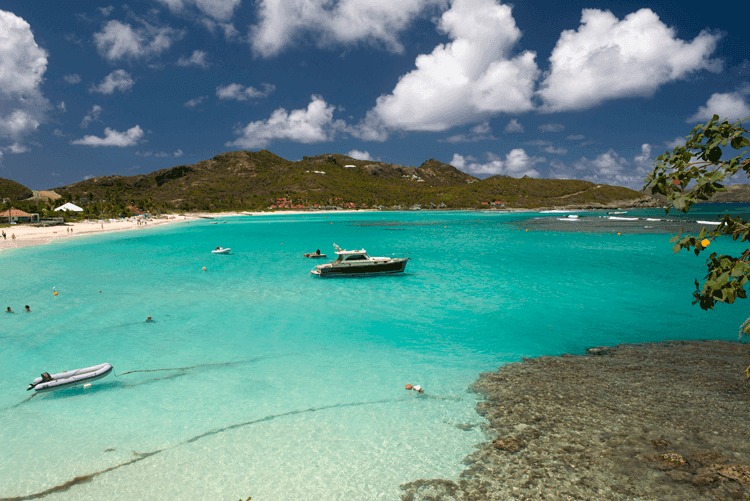 Clear water in Gustavia