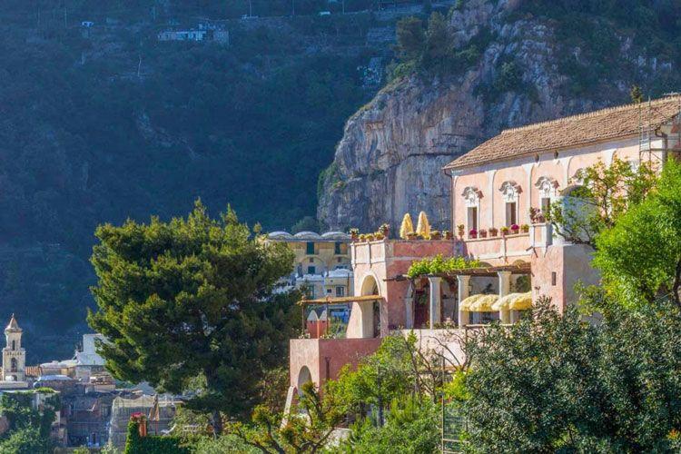 Vicere pet friendly Sorrento Coast villas