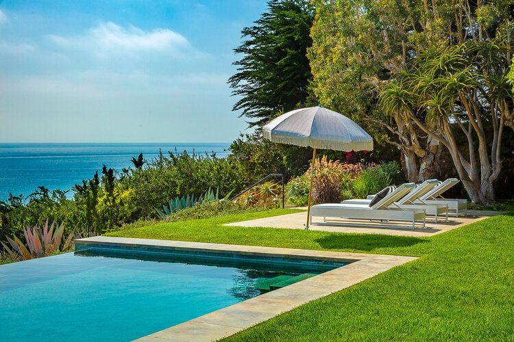 Villa holidays, view from Malibu 12 California, Top Villas