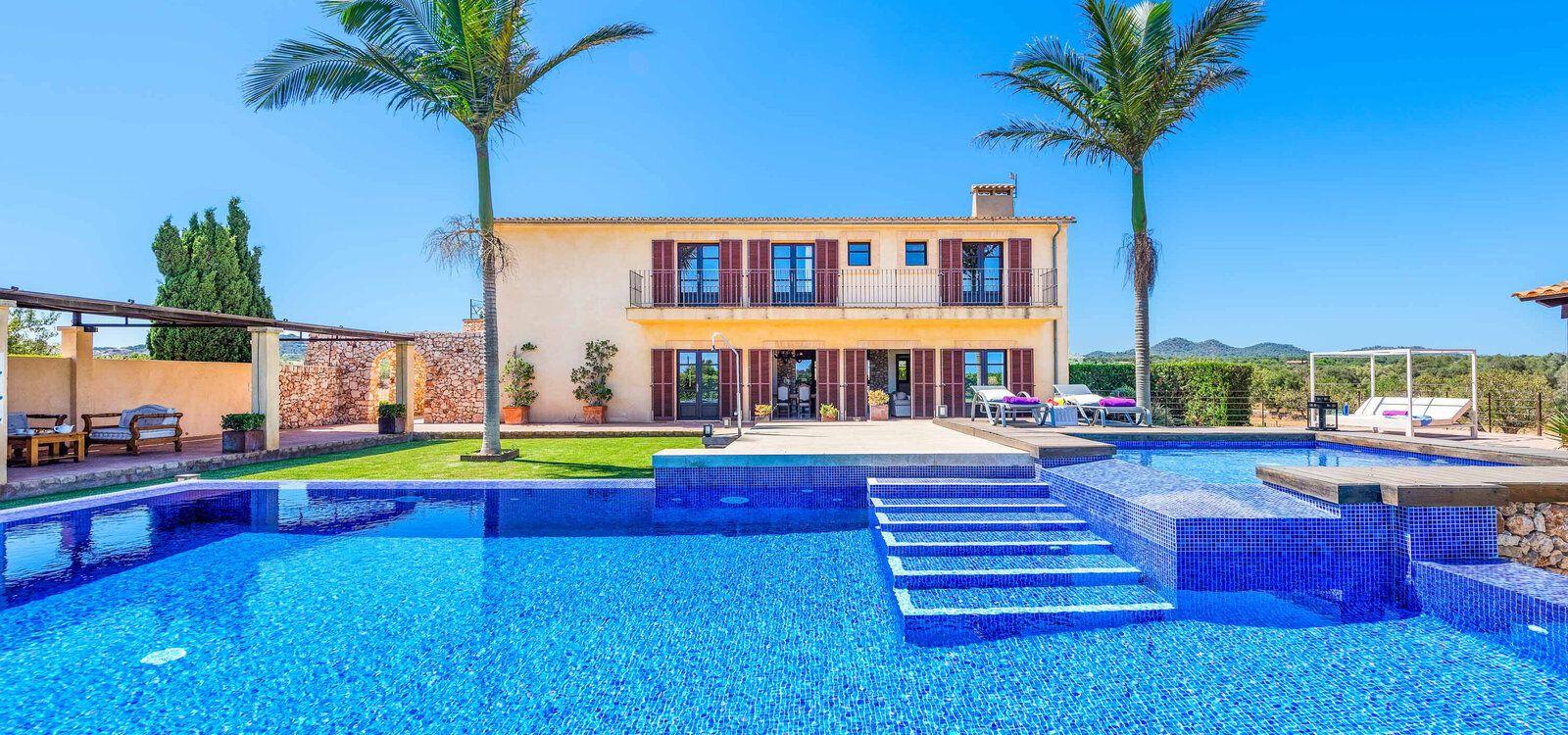 Villas in Majorca for large groups, Villa Pletessa Nova 4, Top Villas