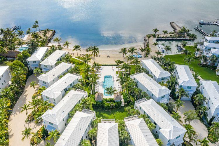 Islamorada Waterfront Villa 2 - Wheelchair Accessible waterfront rental