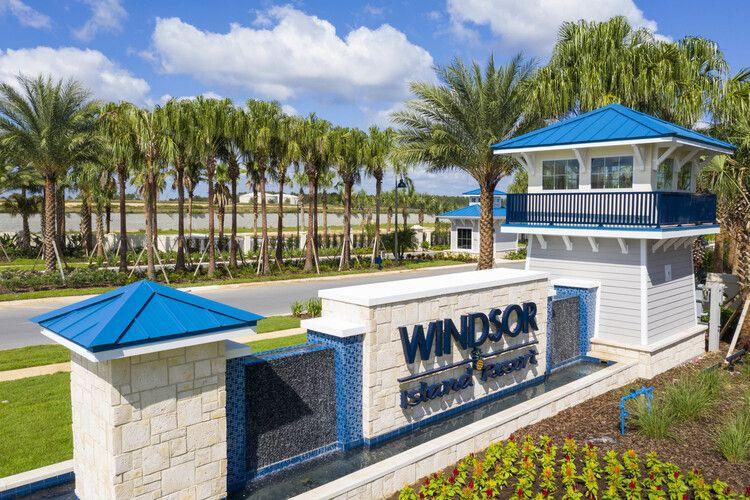 windsor island resort entrance.jpg