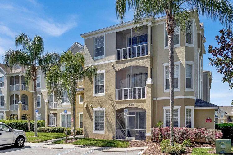 Windsor Palms Resort condos, building, Top Villas