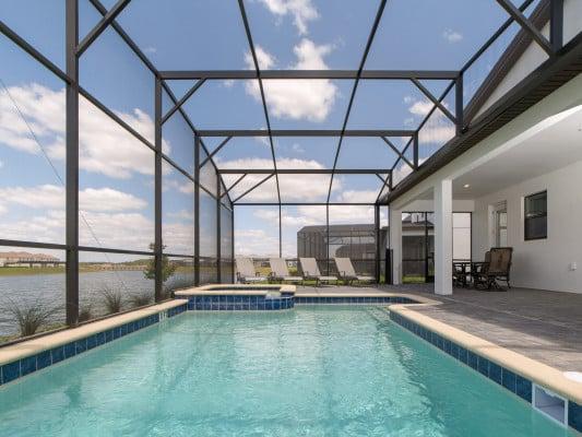 Storey lake Resort 113 townhomes for large groups