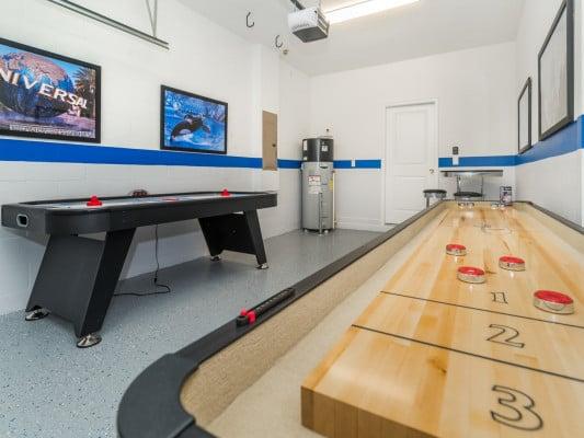 Storey Lake Resort 172 rental with game room