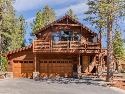 Mammoth Lakes 60 - cabins for October half term