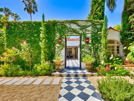 Los Angeles 7 - vacation rentals near Disneyland, California