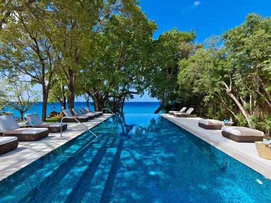 Crystal Springs - 7-bed - The Garden villas with pools