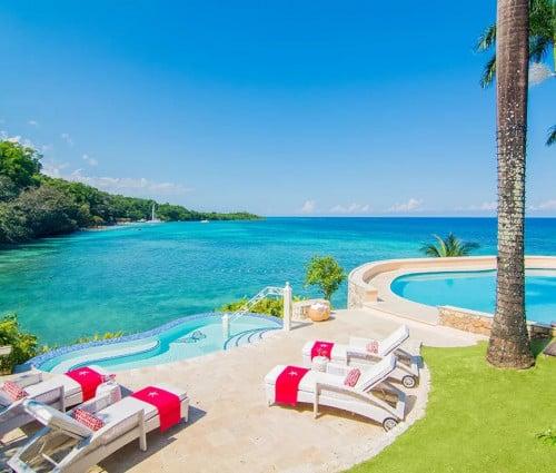 Rio Chico on the Beach